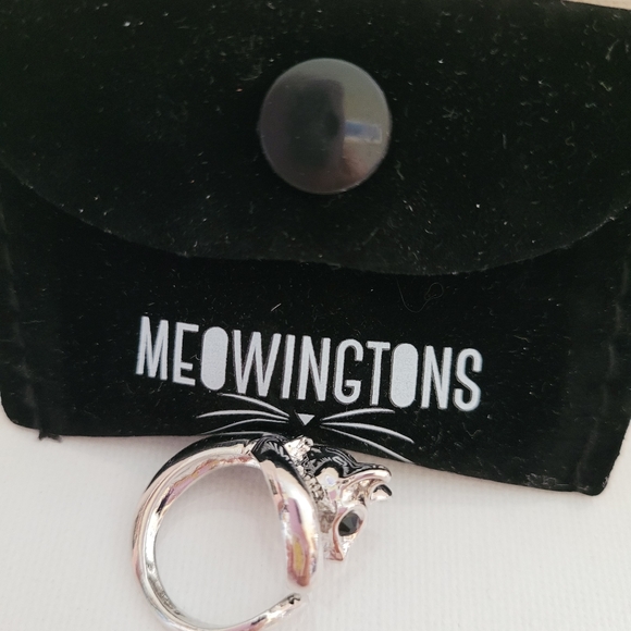 NWT cute Meowingtons cat Wrap Ring Black CZ Eyes  glossy silver pla… - Picture 2 of 4
